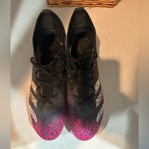 Adidas Predator Size 6 Outdoor Soccer Cleats